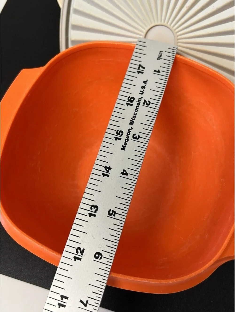 4 Vtg Tupperware Mixed- Orange 840-G, 5 Comp Tray 1709-6, Spaghetti, Velveeta